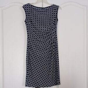 Boat Neck Navy Blue and White Geometric Stretchy Dress